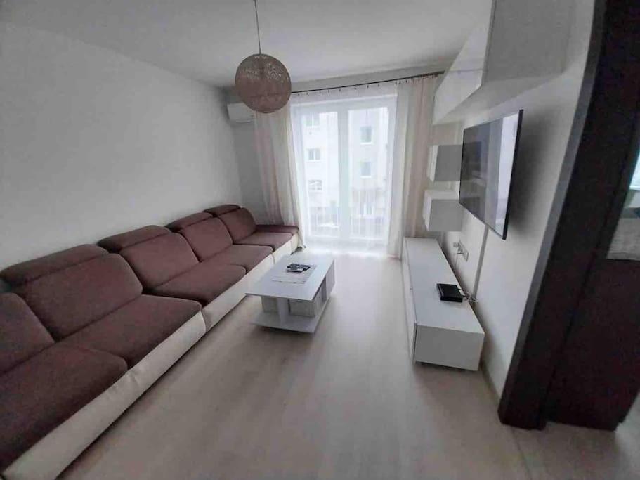 Lovely Apartment - Zilina Centrum Buitenkant foto